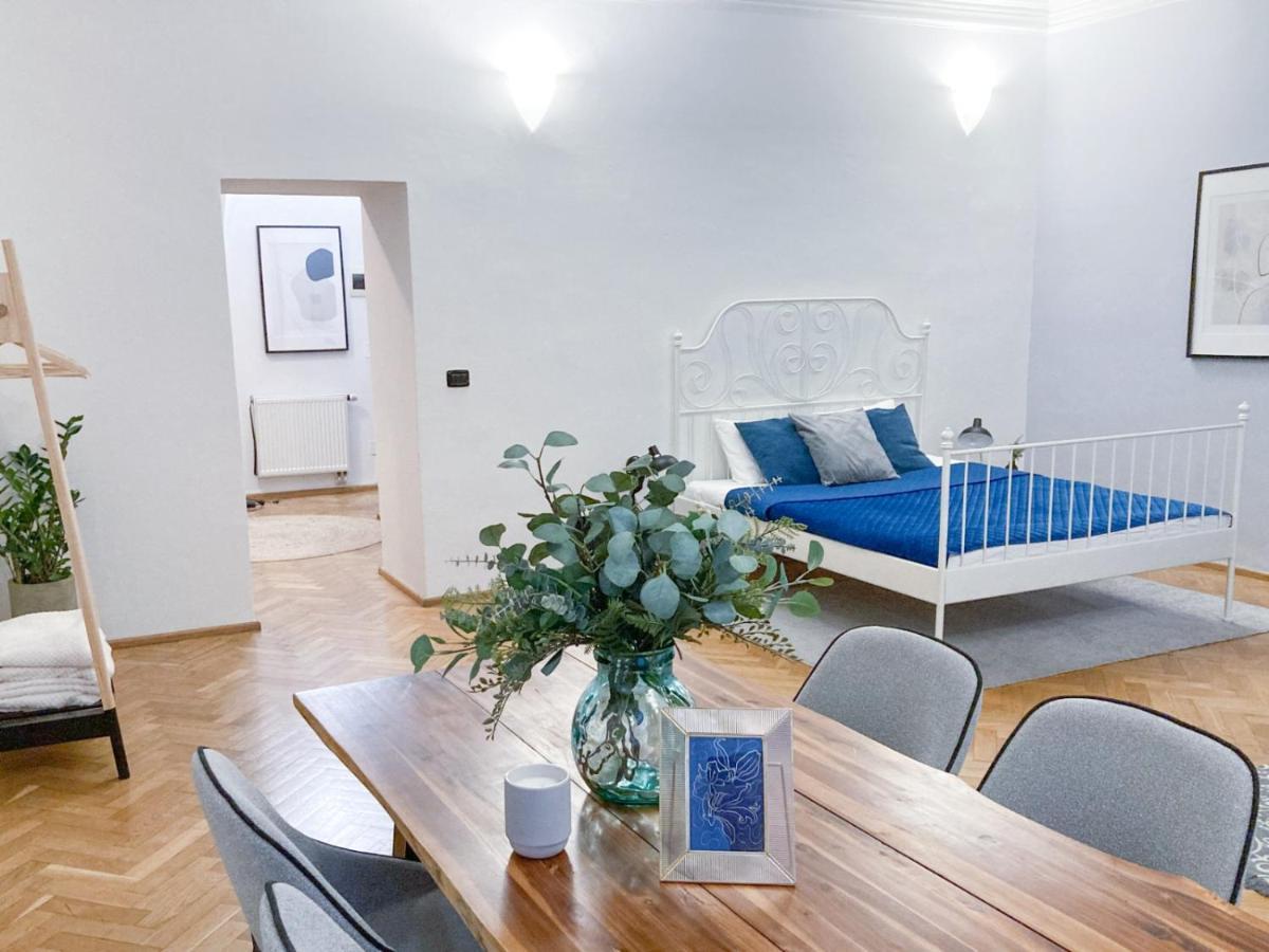 Best Price & Location - Historic Square Residency Prague Ngoại thất bức ảnh